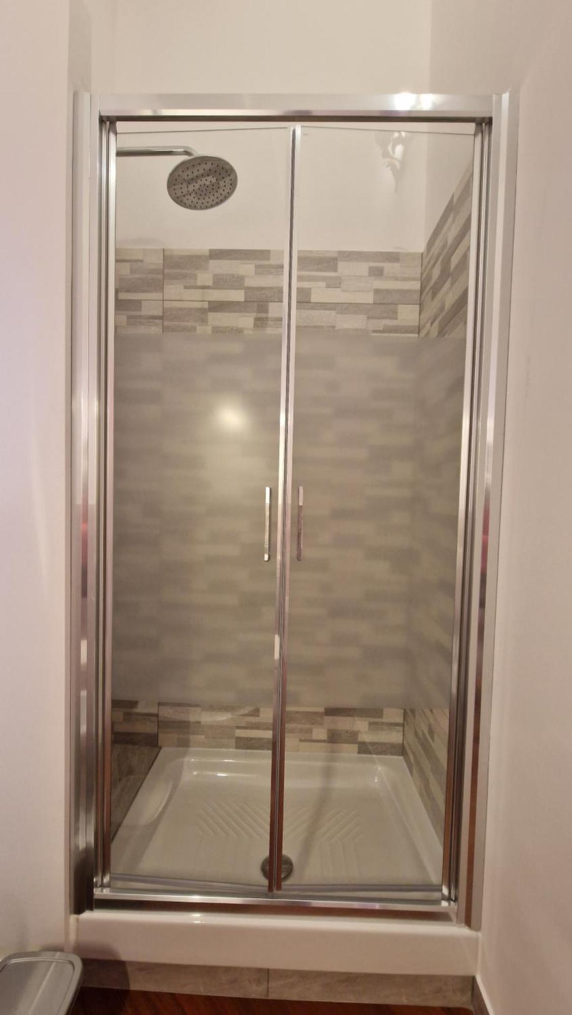 Con Bagno Privato In Piazza Galilei *